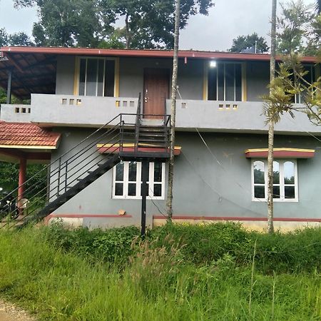 Samz Estate Stay 2Bhk Madikeri Εξωτερικό φωτογραφία